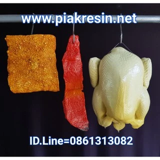 โมเดล หมูแดงปลอม เรซิ่น แบบC4 ชิ้นละ 320 บาท กว้าง 6 ยาว 27 หนา 1.9 CM รูปโชว์ด้านหน้าด้านหลัง ราคาต่อ 1 ชิ้น