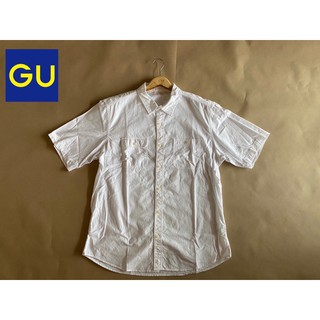 เชิ้ต GU  สีขาว size XL