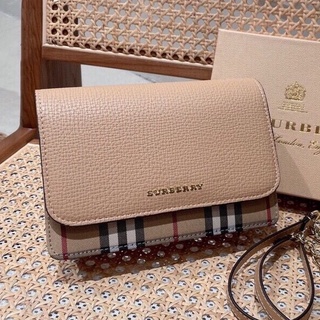 ❤สินค้าใหม่-Burberry-กระเป๋าผู้หญิง/กระเป๋าสะพายข้าง/100%ของแท้/สินค้าหรูหรา พร้อมส่ง [ส่งฟรี] เทรนด์แฟชั่นหวาน...