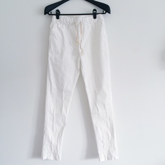 Off white trousers