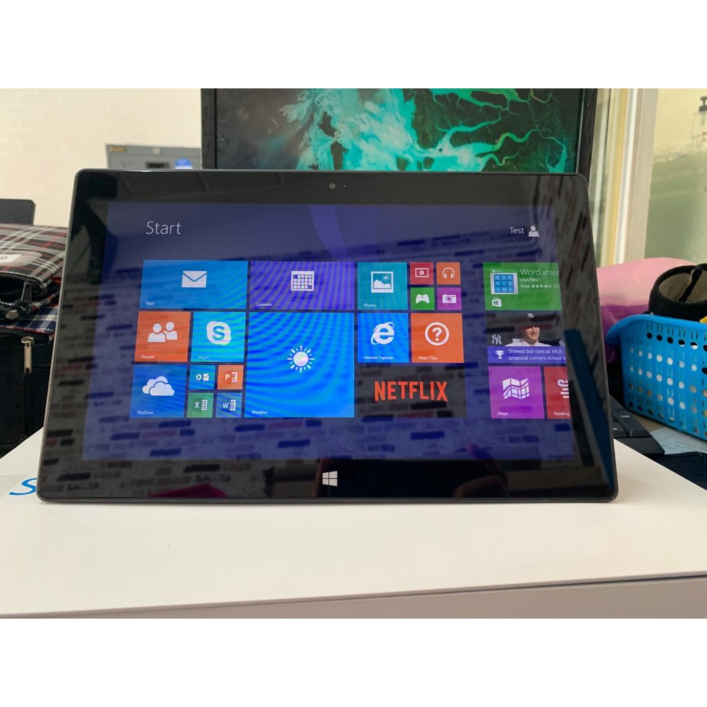 Microsoft Surface RT 64GB จอ10.6นิ้ว ใหม่ ค้างสต๊อค
