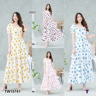 MM15741 แม็กซี่เดรสลายจุดใหญ่กระโปรงระบายชั้นผูกเอว Big polka dot maxi dress, ruffled skirt, tied at the waist.