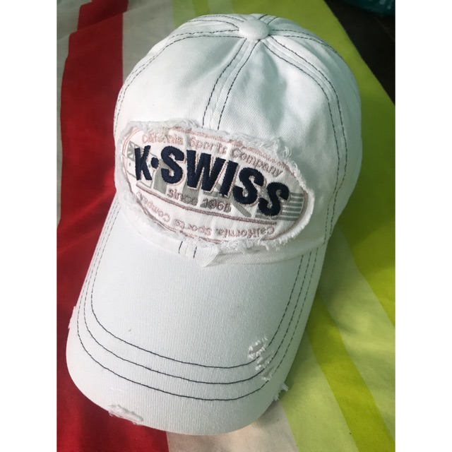 หมวกK-swiss แท้ขาวสะอาด