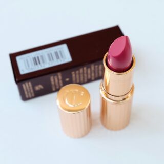 Charlotte Tilbury Lipstick สี Velvet Underground