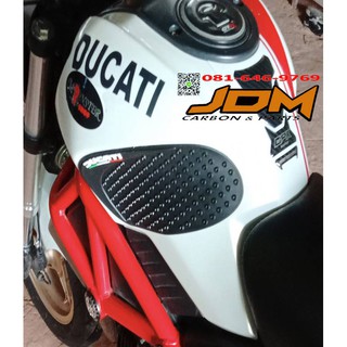 ยางกันลื่นถังน้ำมัน DEMON ลาย DUCATI