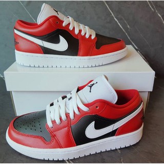 Nike Air Jordan 1 Low “Chicago Flip”**สอบถามไซส์ก่อนสั่งซื้อทุกครั้งนะครับ**