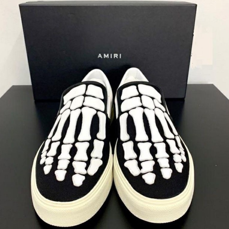 amiri skull slip on