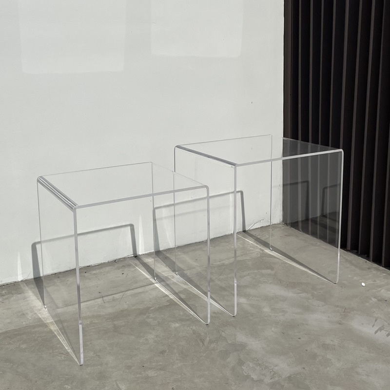 โต๊ะอะคริลิค 2 ขนาดซ้อนกัน (45cm&50cm) Overlap Acrylic Table