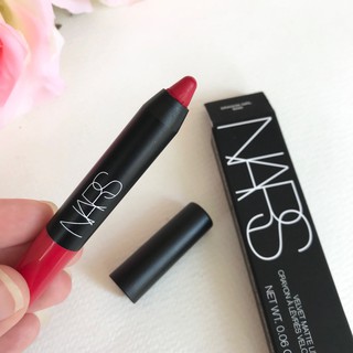 JUL02 ส่งฟรี NARS Velvet Matte Lip Pencil 1.8g สี Dragon Girl  ลิปเนื้อแมทในรูปแบบดินสอ เนื้อติดทน เนื้อนุ่มไม่แข็ง