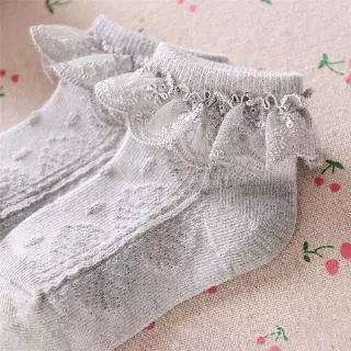 [สินค้าพร้อมส่ง] ถุงเท้าเด็กผ้าลูกไม้ ถุงเท้าเจ้าหญิง ผ้านิ่ม ลายสวย