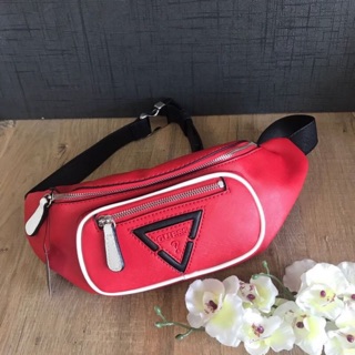 คาดอก Guess  Guess LAYNE LOGO FANNY PACK VY715780  ขนาด 33x13x8 cm