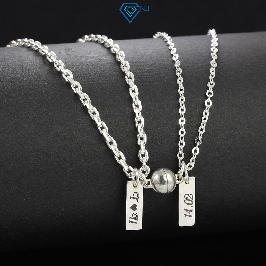 สร้อยคอแม่เหล็กทรงกลมคู่สลักชื่อ DCD0039 TNJ Jewelry
