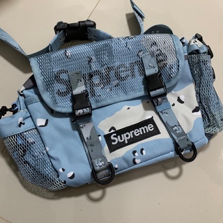 กระเป๋า Supreme 20SS 48th waist Bag  ราคาโดนใจ เอาไปเลย 950- เท่านั้น  ขนาด 11*7 นิ้วค่ะ ถ่ายสดจากสินค้าจริง100%