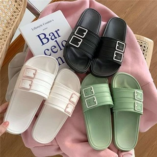 รองเท้าแตะแฟชั่น รองเท้าแตะยางซิลิโคนตกแต่งสายคาดเข็มคัด สุดเก๋ มี 3 สี 2L2