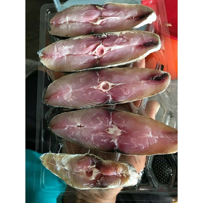ปลากุเลาเค็ม ปลาอินทรีเค็ม แดดเดียว  อาหารทะเลตากแห้ง