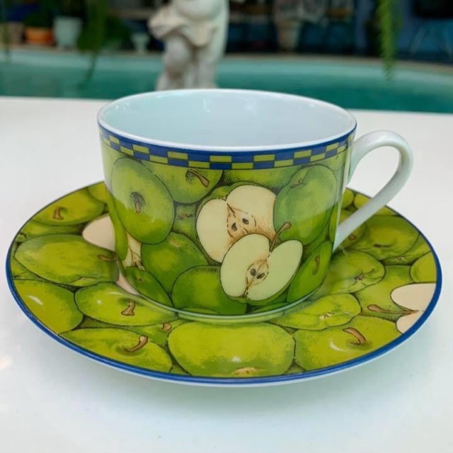 ถ้วยกาแฟคล้ายงาน HOTPOT Italy