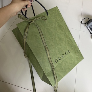 ถุงกระดาษกุชชี่ gucci *ไม่มีโบว์*