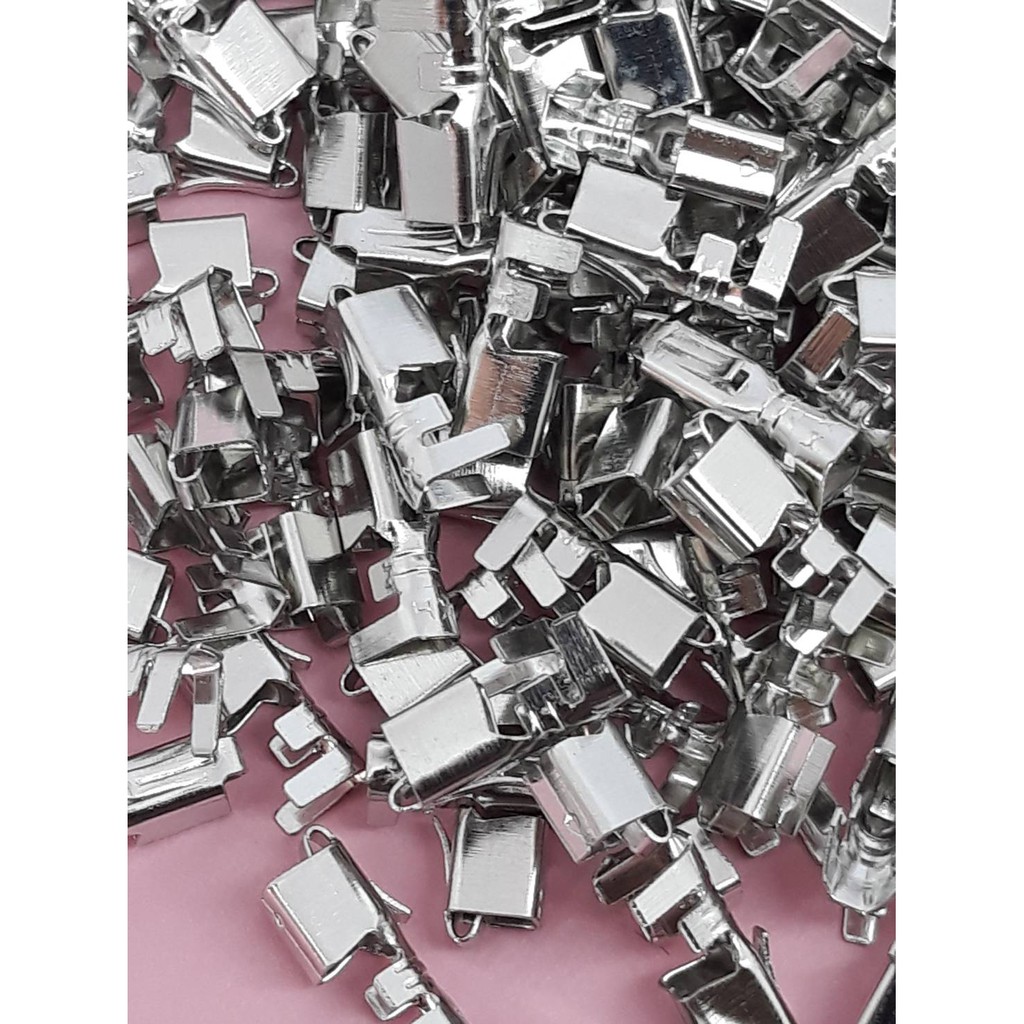 ขั้วข้อต่อ  VH3.96 mm. สำหรับแผงวงจร   pcb  ใช้ในงานอีเล็คทรอนิคส์. 1แพค 100 ชิ้น 40 บาท