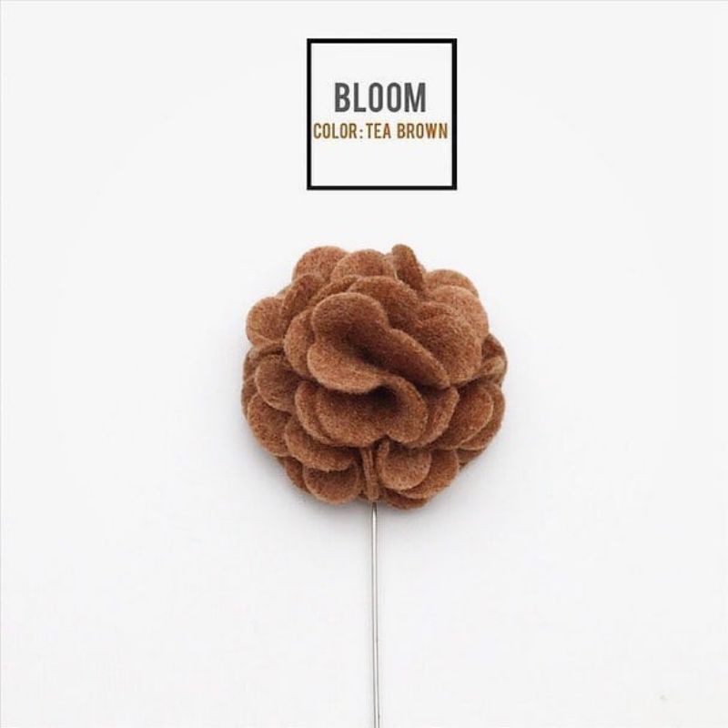 Lapel pin / พินติดสูท / เข็มกลัดติดสูท / เข็มกลัดดอกไม้ / ดอกไม้ติดสูท / ดอกไม้ติดเสื้อ  / เข็มกลัด เอิร์ธโทน