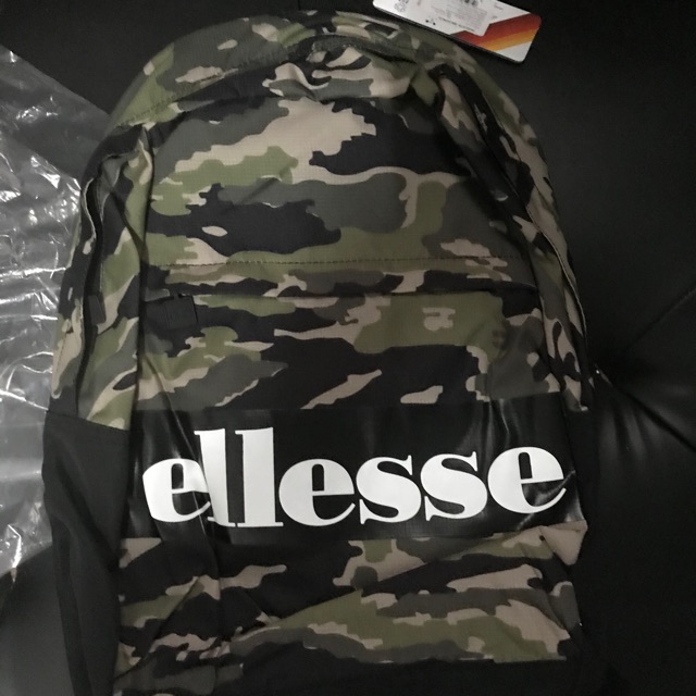 กระเป๋าเป้ ellesse แท้มือ1