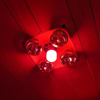 หลอดไฟสปอตไลท์ LED E27 220V 5W 10W 15W 20W 30W พลังงานสูง สีแดง