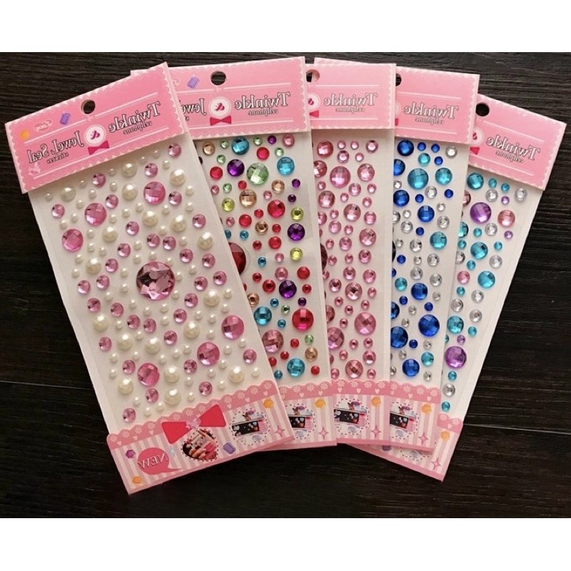 สั่งขั้นต่ำ 20 บาท (รวมได้ทั้งร้าน) สติ๊กเกอร์เพชร วิ้งๆ มีให้เลือกหลากหลายแบบ (วงกลม)