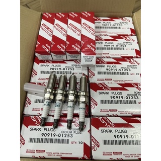 หัวเทียน (4หัว) แท้ศูนย์  TOYOTA ALTIS ปี2010-2018 YARISปี14-18SC20HR11 #90919-01253