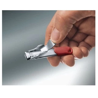 Victorinox Nail Clipper - Red (8.2050.B1) Swiss Made Nail Clipper | มีดพับสวิส ที่ตัดเล็บ กรรไกรตัดเล็บ ตกแต่งเล็บ