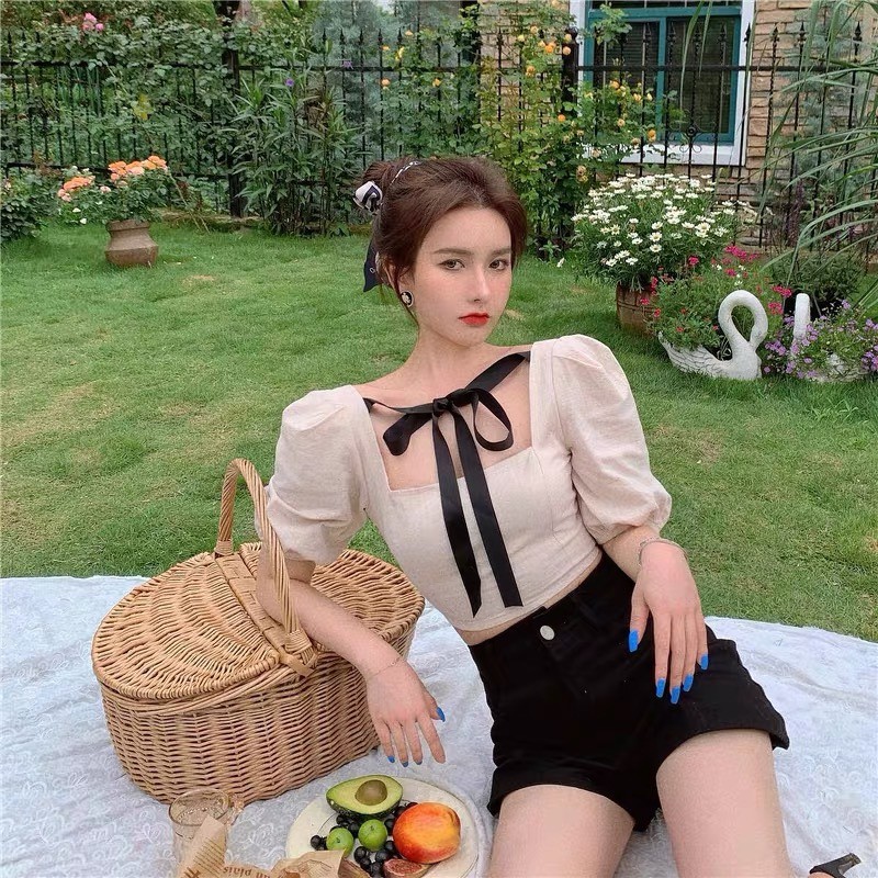 เสื้อครอปผูกโบว์คอ 02OCT20