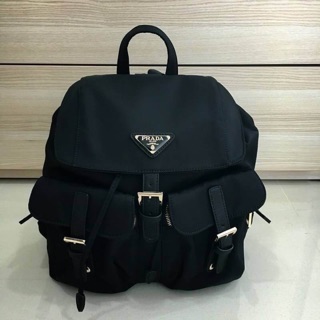 💯❤️ ล็อตใหม่ รุ่นแนะนำค้าา♡ กระเป๋าเป้ทรงสวย Prada Nylon Backpack With Pocket 🍭