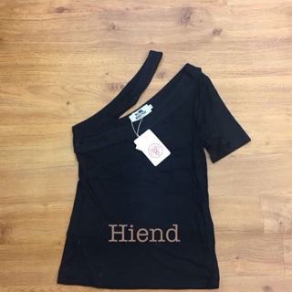 เสื้อ มีขาว ดำ งาน hiend sz.m