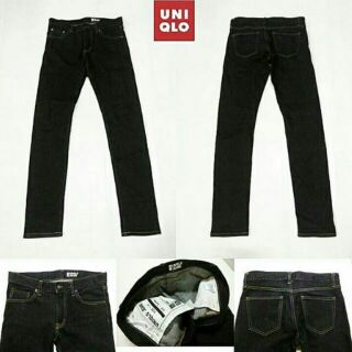 Uniqlo skinny fit กางเกงยีนส์สีเข้ม ทรงสวย ของแท้