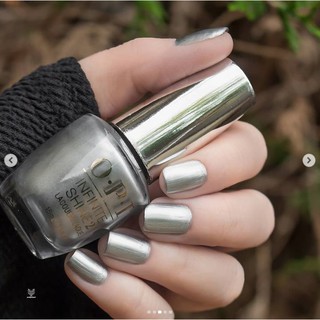 OPI Infinite Shine - Silver on Ice (ISL48) ยาทาเล็บกึ่งเจล สีเงิน ไปปาร์ตี้ไหนก็เลิศค่า