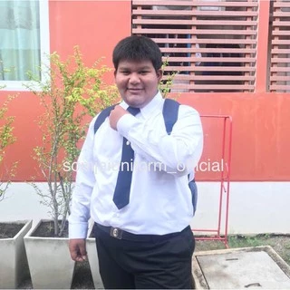 เสื้อนักศึกษาชายแขนยาว อก ถึง 66 นิ้ว ใหญ่มากๆ รอบคอใหญ่ 20-21 นิ้ว ติดกระดุมคอได้