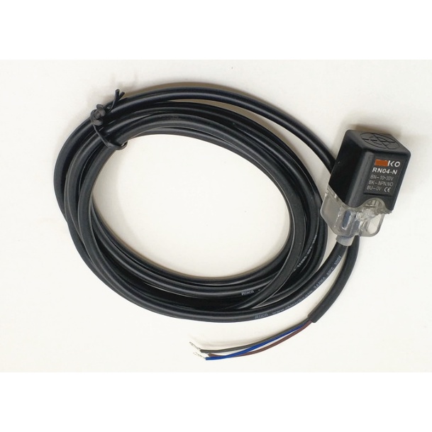 ยี่ห้อใหม่ 2 RN04-N RN04-N2 RN04-P RN04-P2 RN04-NP square induction proximity switch ensorสินค้าของแ
