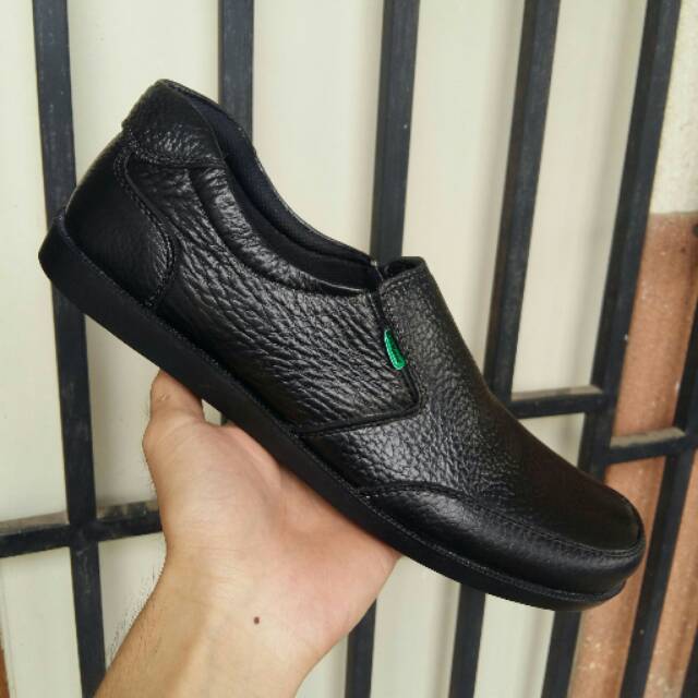 แผ่นกันลื่นผิว Kickers