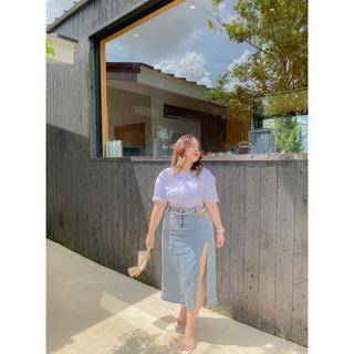 โค้ด 𝐒𝐄𝐏𝐎𝐑𝐆𝟖𝟎 ลด 10% กระโปรงยีนส์ยาวสาวอวบผ่าหน้าสูงสียีนส์ Jeans Lady Skirt 2xl-5xl