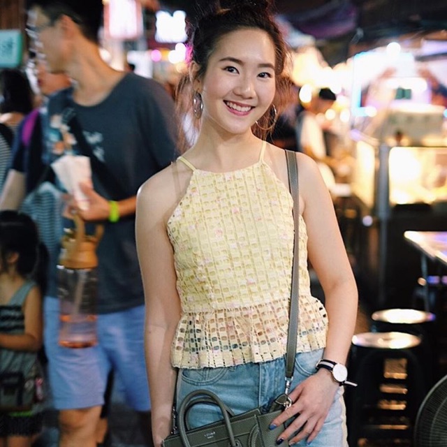 Yellow crop tops from twintshop