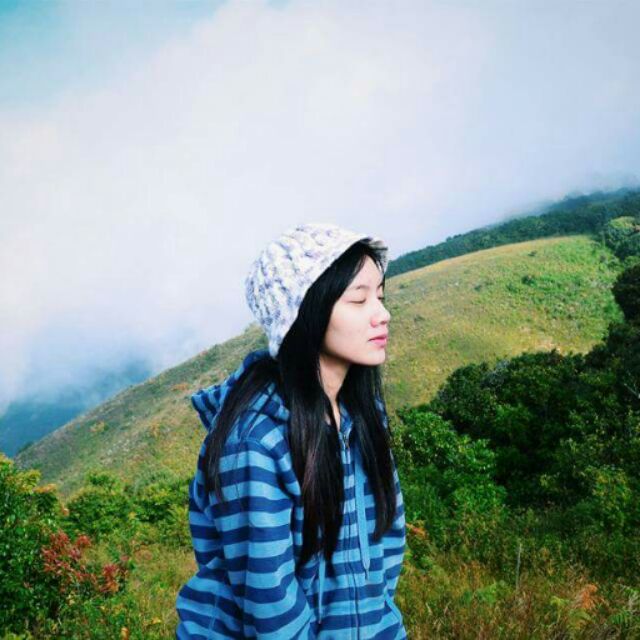 Sale 500(ส่งฟรีลทบ.)เสื้อกันหนาวAllZ แท้100%👏👏