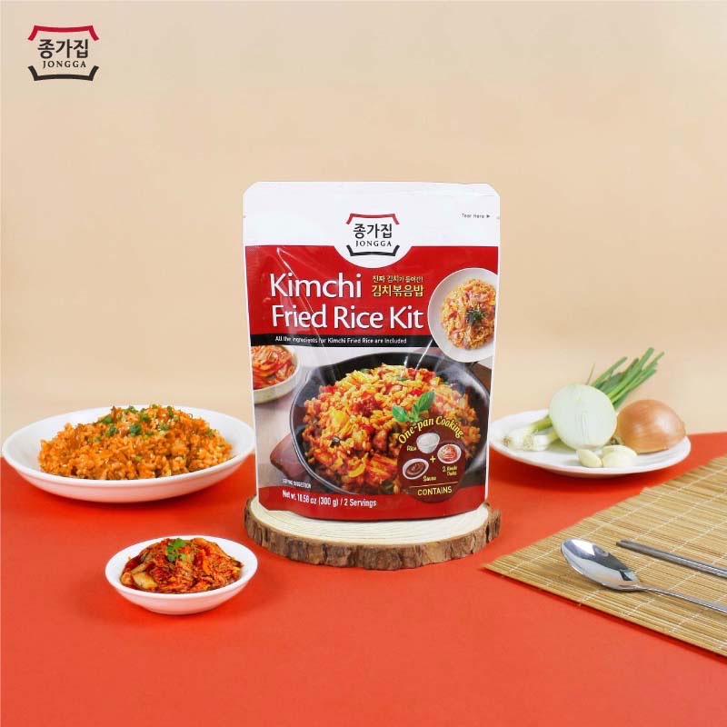 Jongga Kimchi Fried Rice Kit จงกา ชุดข้าวผัดกิมจิกึ่งสำเร็จรูป 300 G