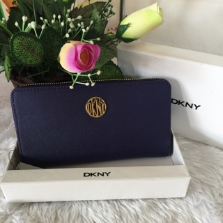 DKNY Wallet