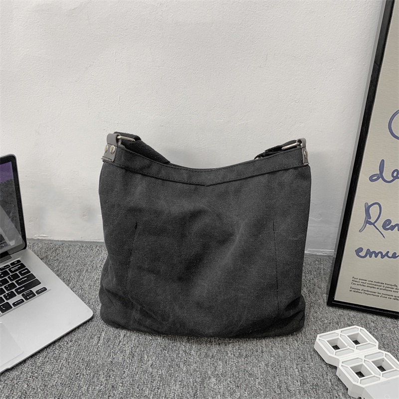 2022 Casual Ulzzang Sling Bag For Women Large Capacity Canvas Bag Men College Student Tote Bag