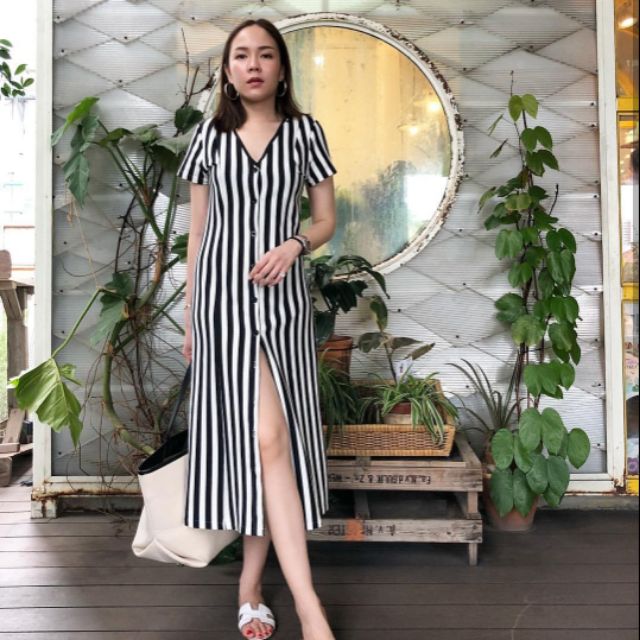 เดรสจากร้าน tshopp