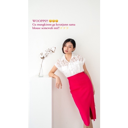 FLOSSY BLOUSE*******