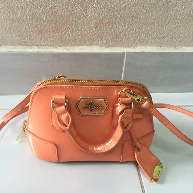กระเป๋า Lyn แท้!! ใบจิ๋ว