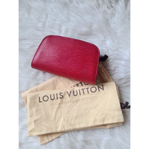 Lv cosmetic in red แท้100%