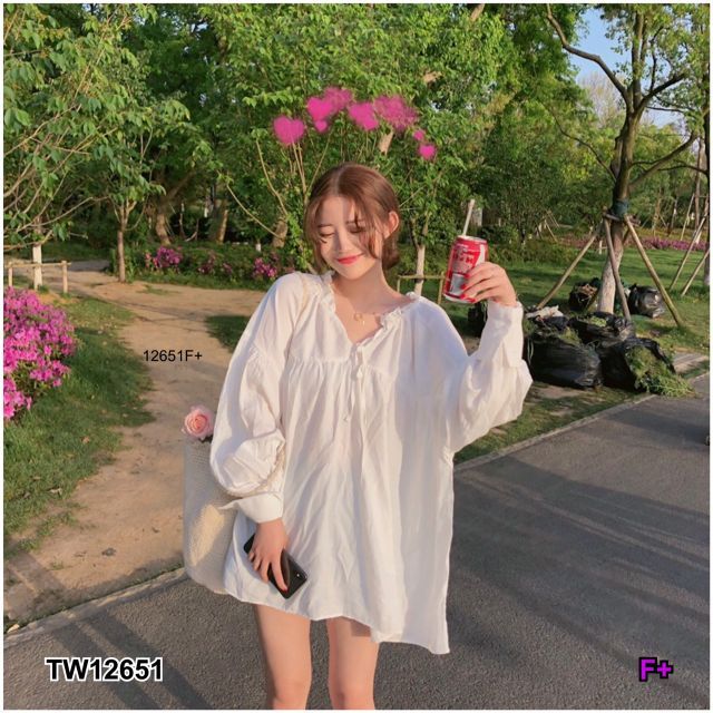 เดรสสั้น สีขาว แขนยาว ทรงปล่อยใส่สบาย เสื้อผ้าแฟชั่น ชุดไปทะเล 12651