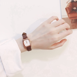 นาฬิกาแฟชั่น Ladies Watch นาฬิกาผู้หญิงเข็มขัดน้ำหน้าปัดเล็กเข็มขัดบางเกาหลีย้อนยุคมินิควอตซ์นาฬิกาผู้หญิงดู