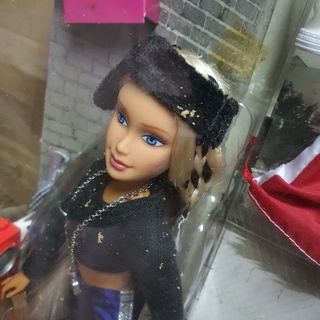 RARE 2003 MATTEL Barbie Flavas Happy D Movable Arms Legs Body ตุ๊กตาบาร์บี้ ดัดแขนขาได้ เฟลวาส