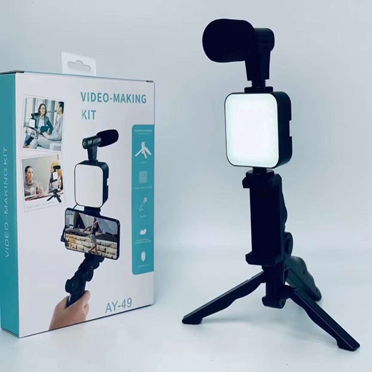 AY-49 Smartphone Video Kit อุปกรณ์ถ่ายวิดีโอ ขาตั้ง ที่จับสมาร์ทโฟน ไมค์ ไฟ LED ครบชุดพร้อมถ่าย Vlog